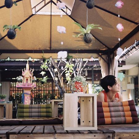Cshouse Hotell Chiang Mai Exteriör bild