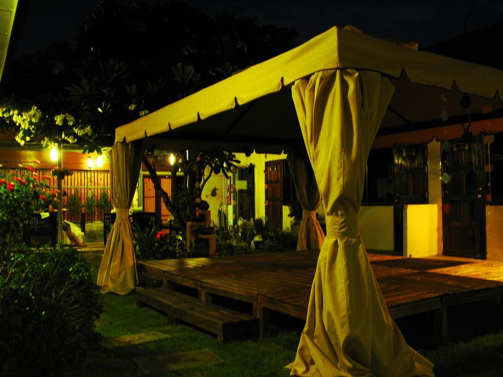 Cshouse Hotell Chiang Mai Exteriör bild